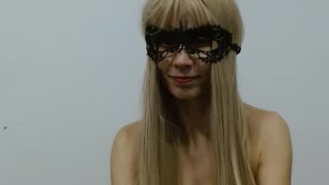 Snapshot of sweeetlizzi chatting on 15, 11, 2025 SweetLizzi online show from 15, 11, 2025