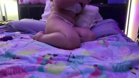 Snapshot of sweepyprincess chatting on 27, 11, 2025 sweepyprincess online show from 27, 11, 2025