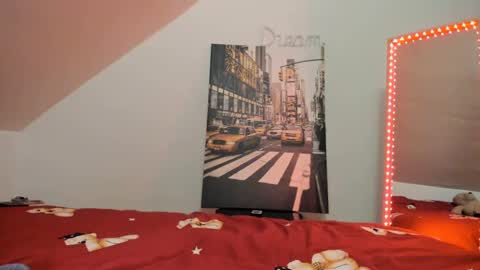 Anne Marie online show from 28, 2, 2025