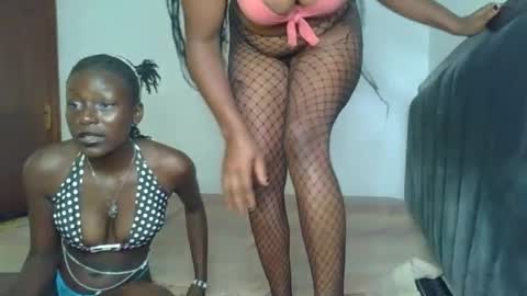 Snapshot of sweet_22ass chatting on 8, 1, 2026 sweet_22ass online show from 8, 1, 2026