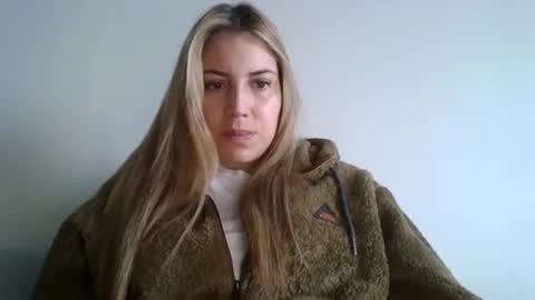 Snapshot of sweet__alana chatting on 6, 10, 2025 Sweet  alana online show from 6, 10, 2025