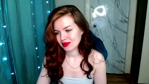 sweet__mooon online show from 4, 1, 2025