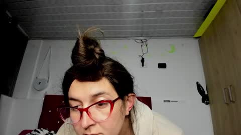 sweet__suck69bitch online show from 6, 1, 2025