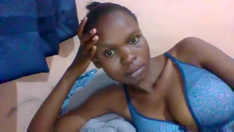 sweet_adora online show from 8, 2, 2025