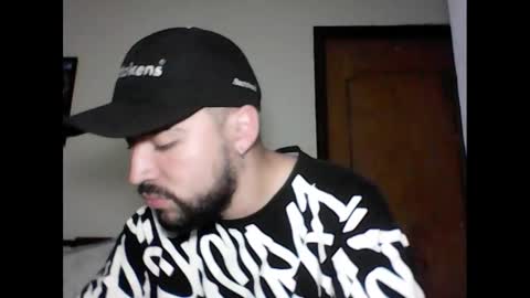 Snapshot of sweet_alejandro_15 chatting on 3, 1, 2025 Alejandro online show from 3, 1, 2025