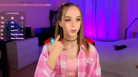 Snapshot of sweet_ali3s chatting on 25, 9, 2025 Call me Alis online show from 25, 9, 2025