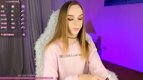 Snapshot of sweet_ali3s chatting on 23, 10, 2025 Call me Alis online show from 23, 10, 2025