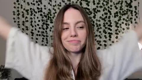 Snapshot of sweet_and_flirt chatting on 14, 10, 2025 Alice online show from 14, 10, 2025