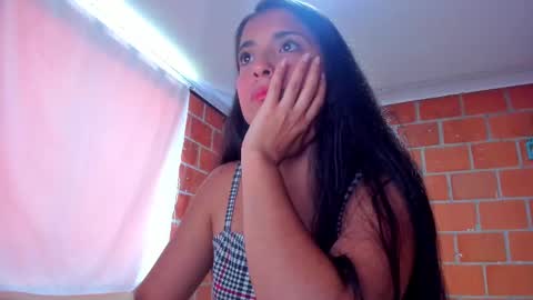 Snapshot of sweet_and_hot_alaia chatting on 12, 9, 2025 sweet and hot alaia online show from 12, 9, 2025