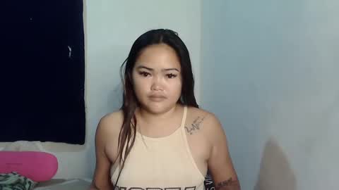 Snapshot of sweet_angel0325 chatting on 5, 3, 2025 sweet_angel0325 online show from 5, 3, 2025