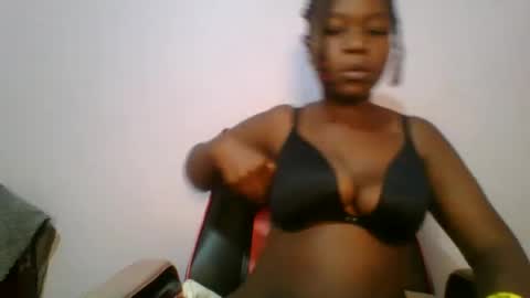 Snapshot of sweet_arianna_ chatting on 14, 2, 2025 timaya online show from 14, 2, 2025