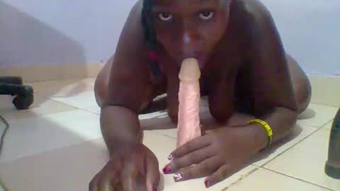 Snapshot of sweet_arianna_ chatting on 11, 3, 2025 timaya online show from 11, 3, 2025