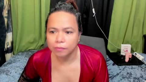 izza  izzasweet online show from 3, 5, 2026