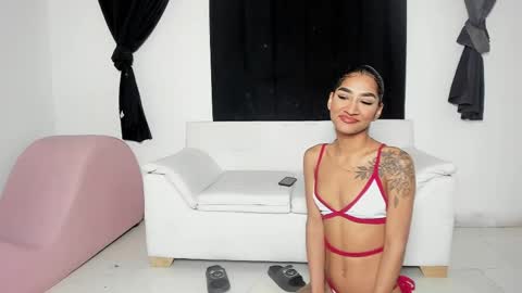 x Angelica Daniels - mod  Tio willy online show from 19, 5, 2026