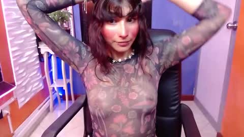 SWEET BUNNY  online show from 24, 9, 2025