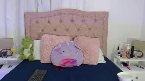 Snapshot of sweet_caandyy chatting on 31, 10, 2025 sweet caandyy online show from 31, 10, 2025