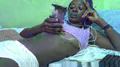 sweet_candie01 online show from 7, 1, 2026