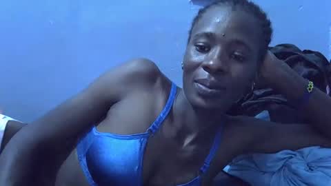 Snapshot of sweet_candie01 chatting on 5, 4, 2026 sweet_candie01 online show from 5, 4, 2026