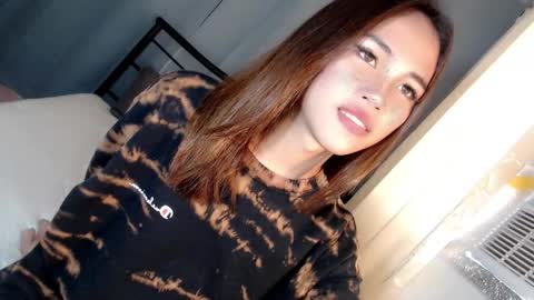 sweet_cassy12 online show from 11, 5, 2026