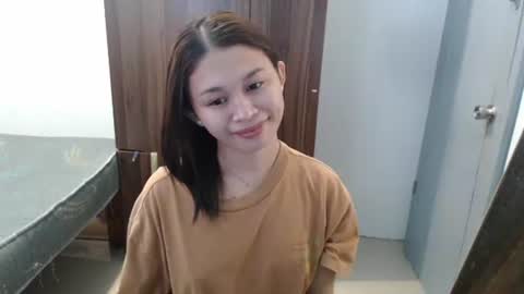 Snapshot of sweet_cassyxx chatting on 8, 4, 2026 sweet_cassyxx online show from 8, 4, 2026
