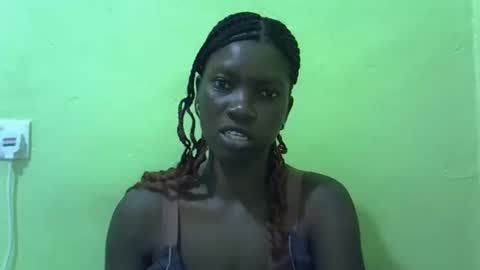 sweet_cherie1 online show from 6, 4, 2026