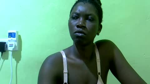 Snapshot of sweet_cherie1 chatting on 21, 6, 2026 sweet_cherie1 online show from 21, 6, 2026