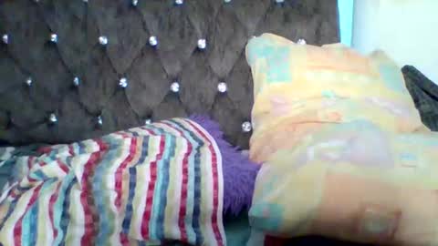 Snapshot of sweet_cherry007 chatting on 13, 10, 2025 sweet_cherry007 online show from 13, 10, 2025