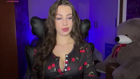 Snapshot of sweet_cherry_n chatting on 2, 12, 2025 Sweet Cherry online show from 2, 12, 2025