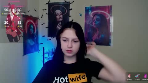 Ivy online show from 24, 11, 2025