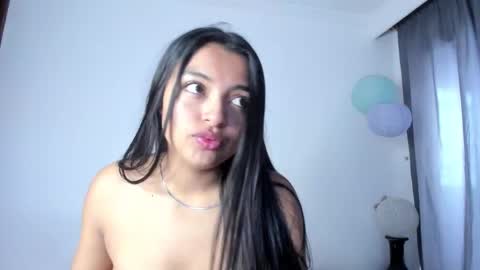 Canela online show from 8, 9, 2025