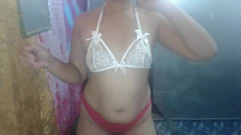 Snapshot of sweet_czylle chatting on 11, 5, 2026 sweet_czylle online show from 11, 5, 2026