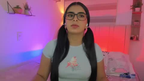 Snapshot of sweet_deepthroat chatting on 18, 9, 2025 sweet_deepthroat online show from 18, 9, 2025