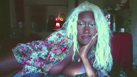 SweetDahlia online show from 12, 10, 2025