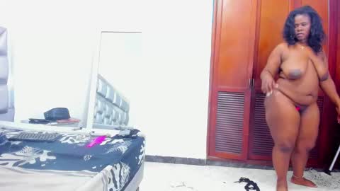 Snapshot of sweet_ebonyyx chatting on 23, 1, 2025 Sara online show from 23, 1, 2025
