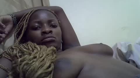 Snapshot of sweet_eldah chatting on 14, 9, 2025 Sweet eldah online show from 14, 9, 2025