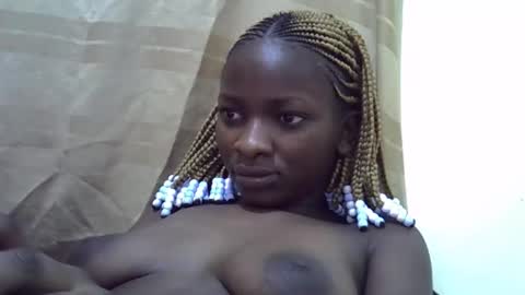 Snapshot of sweet_eldah chatting on 2, 10, 2025 Sweet eldah online show from 2, 10, 2025