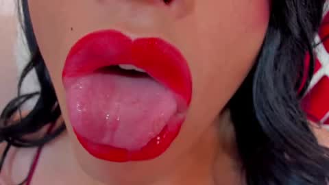 sweet_eliizabeth online show from 4, 5, 2026