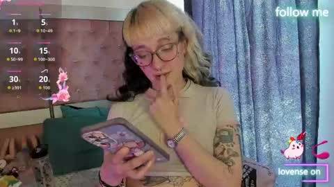  emmili  online show from 3, 6, 2026