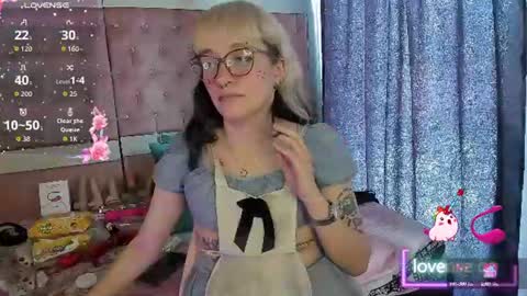  emmili  online show from 12, 6, 2026