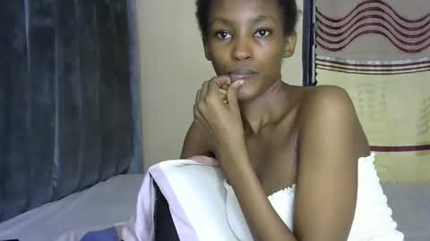 Snapshot of sweet_freaky chatting on 24, 4, 2026 sweet_freaky online show from 24, 4, 2026