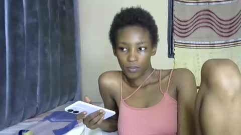 Snapshot of sweet_freaky chatting on 6, 5, 2026 sweet_freaky online show from 6, 5, 2026