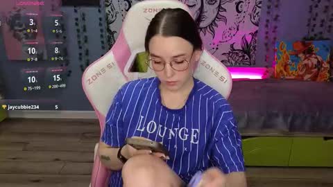 Alice online show from 3, 10, 2025