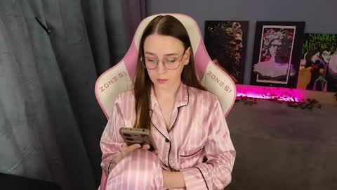 Alice online show from 4, 5, 2026