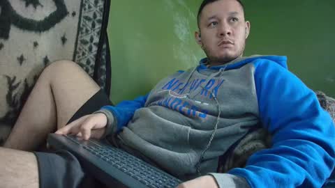 sweet_guy36 online show from 9, 9, 2025