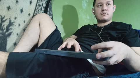 sweet_guy36 online show from 29, 9, 2025