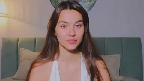 Snapshot of sweet_haeven chatting on 8, 7, 2026 Im Mia.LOVELY PATTERNS 100 120 160 200 my toy buzzes from 2 tip online show from 8, 7, 2026