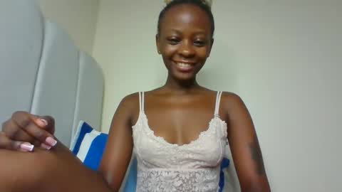 sweet_jovial online show from 13, 5, 2026