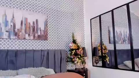 Snapshot of sweet_juicy_ chatting on 18, 12, 2024 Catalina online show from 18, 12, 2024