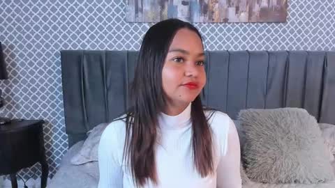 Snapshot of sweet_juicy_ chatting on 1, 2, 2025 Catalina online show from 1, 2, 2025