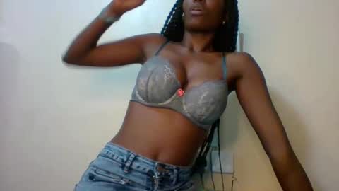 Sweet KCandy online show from 3, 5, 2026